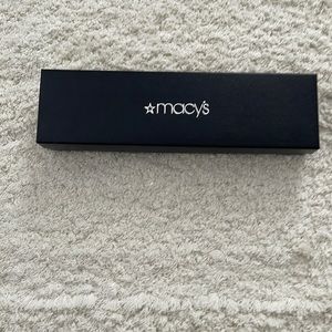 New bracelet. Never been worn. Without tags.